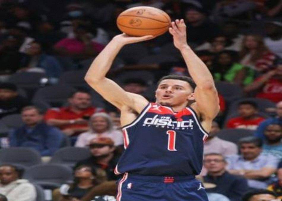 步行者主教练卡莱尔展现战术大师风采,凭借巧妙布阵化残阵为铁阵,缺少场均20分11助攻哈利伯顿依然稳固防守与进攻体系