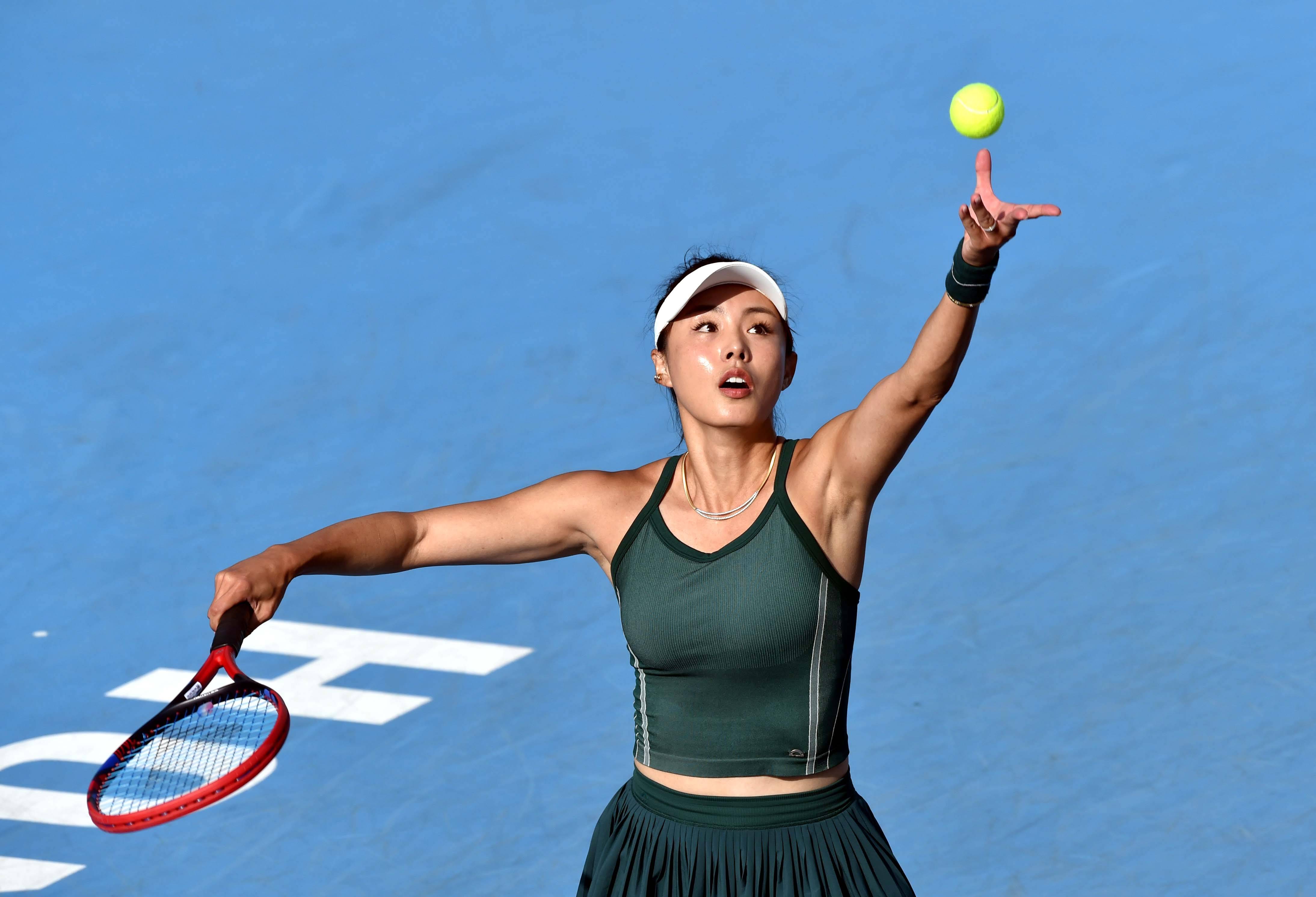 （体育）网球——中国网球巡回赛香港公开赛：王蔷晋级