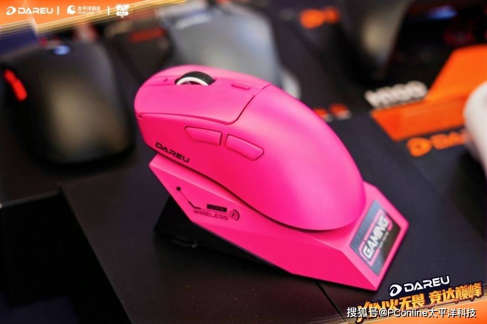2025达尔优电竞高校赛广州收官:AE7鼠标发布,Ultra系列亮相