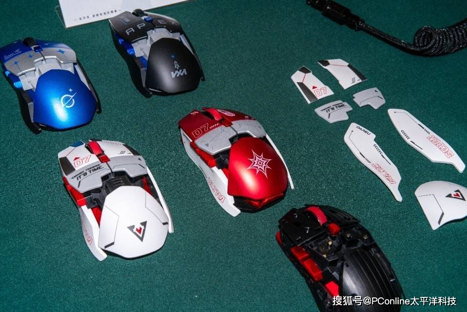 2025达尔优电竞高校赛广州收官:AE7鼠标发布,Ultra系列亮相