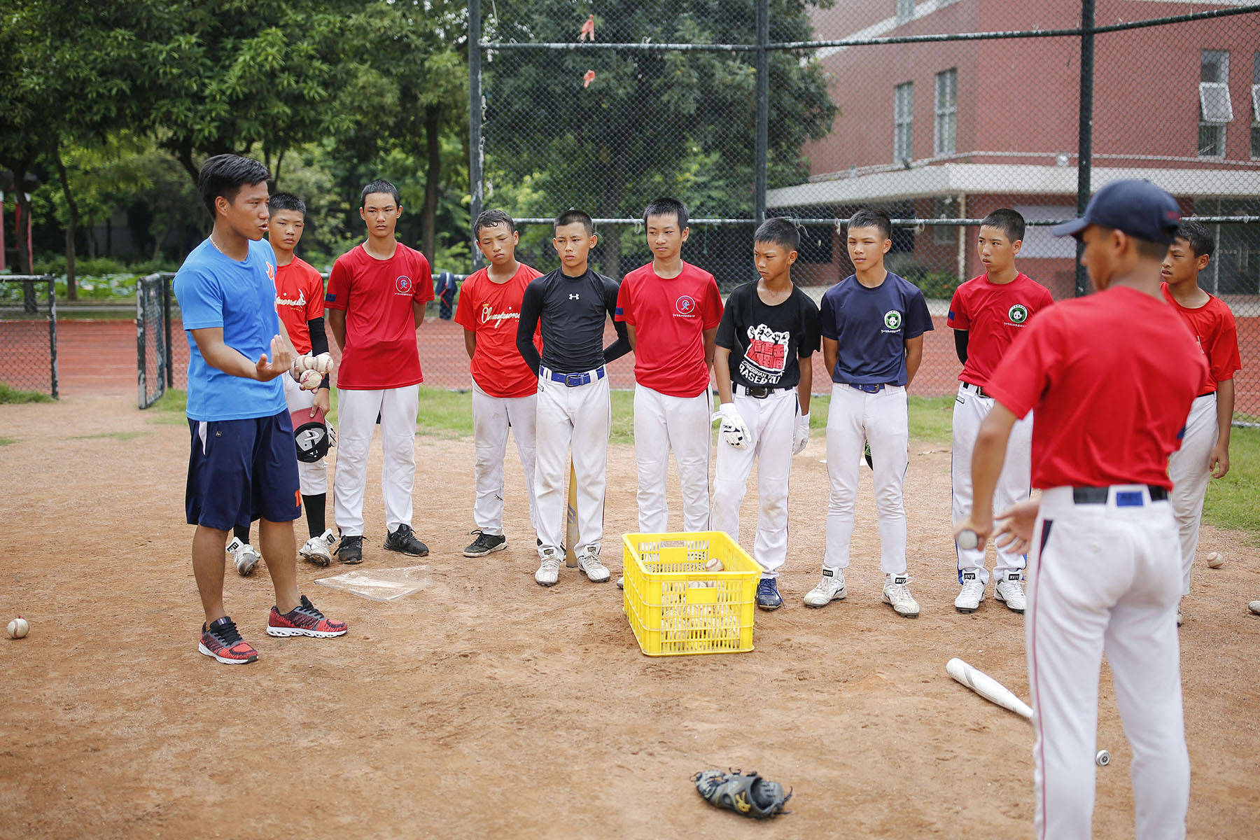 图集|“棒球之城”中山,正全力挥出“本垒打”